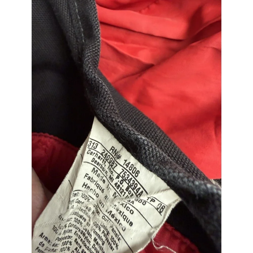 Carhartt  Black Bib Overalls With Quilt Insulation  Size 40x30 Thick Red Inside